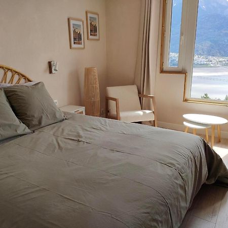 Le Cosy Du Plongeoir - T2 Neuf Avec Vue Sur Le Lac De Serre Poncon Et Grande Terrasse Avec Jardin Savines Exteriér fotografie